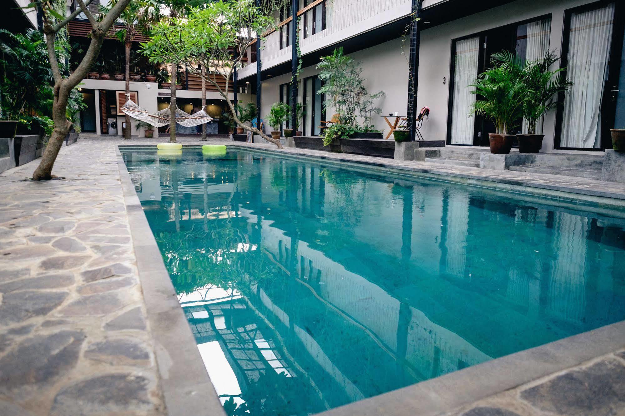 Outpost Ubud Penestanan Hotel Exterior photo